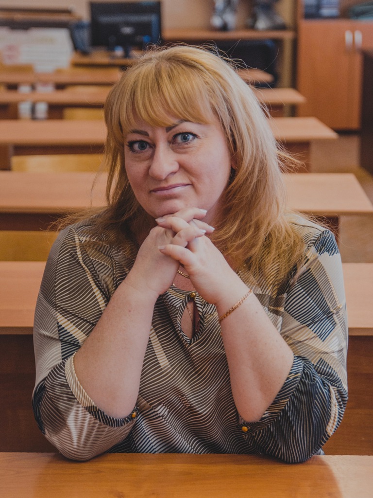 Угарова Юлия Геннадьевна.